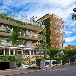 https://marconi-cattolica.emilia-romagnahotels.net